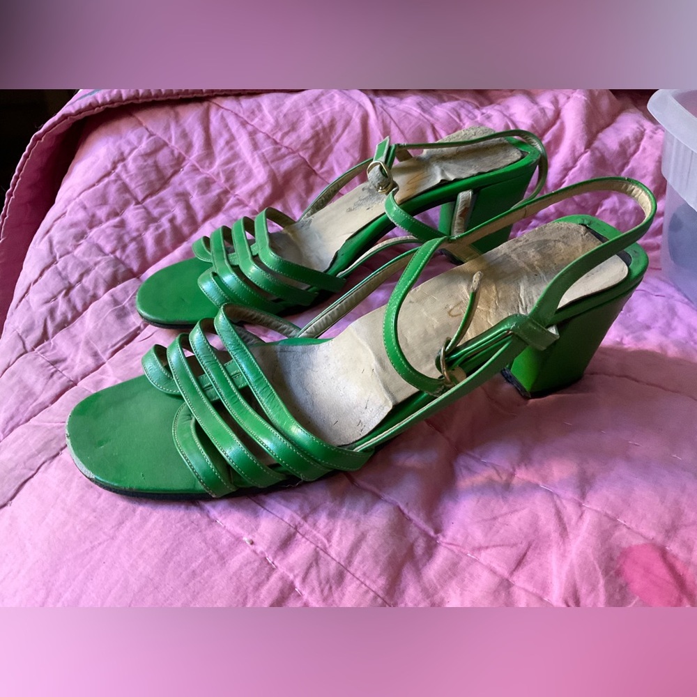 Vintage Italian leather 1960s Sandal.